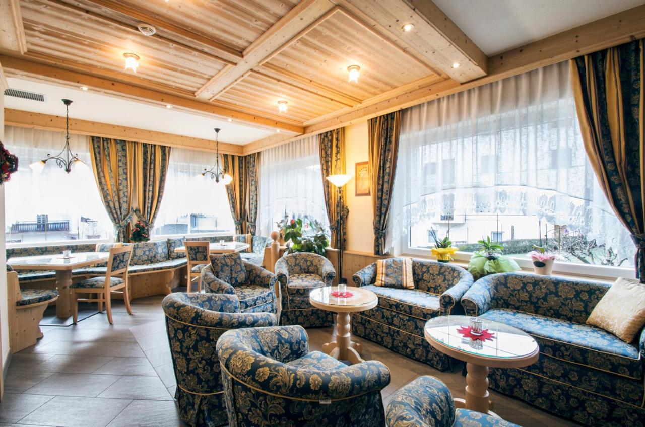 Hotel L'Ideale Moena Eksteriør bilde